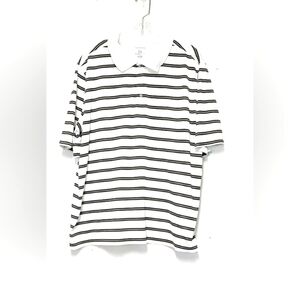 George stripped polo shirt  white and black Size: XL 46-48. …